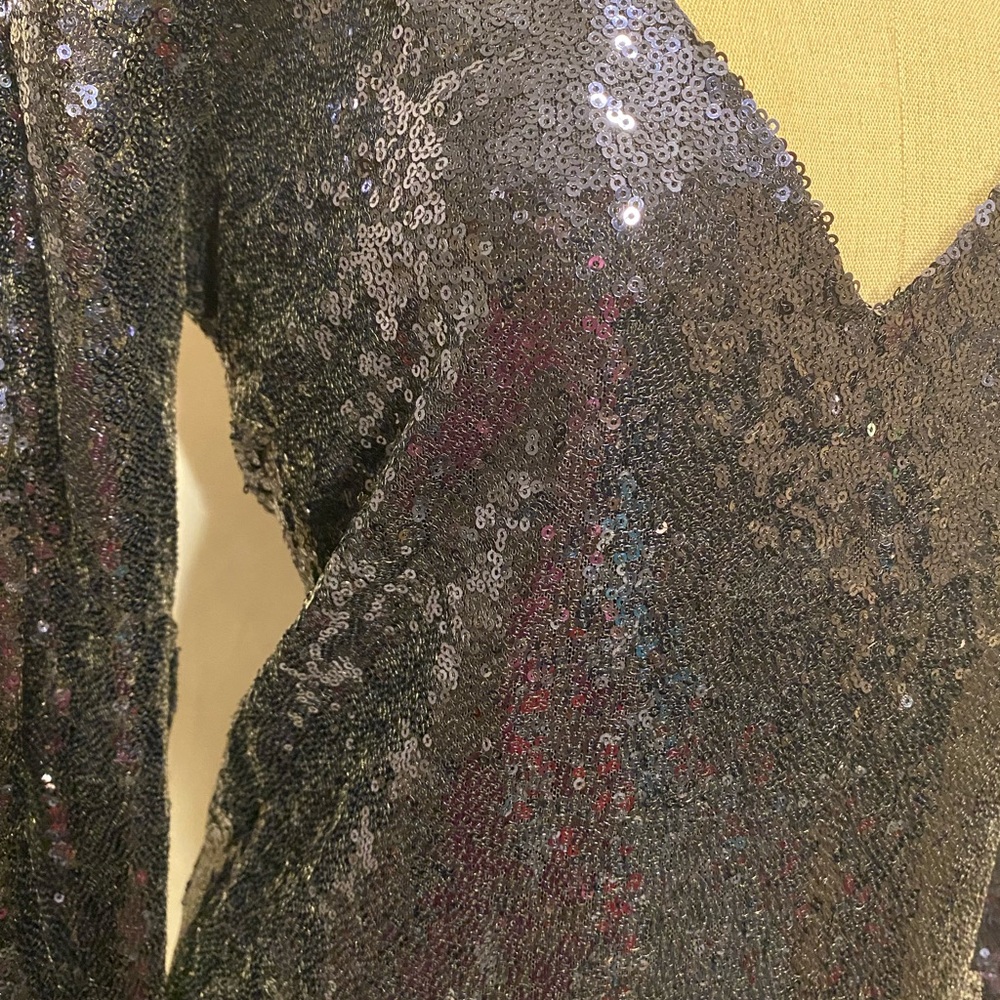 Lulus navy blue sequin long sleeve dress - Picture 6 of 10